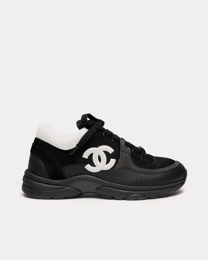 Baskets basses Chanel en mesh
