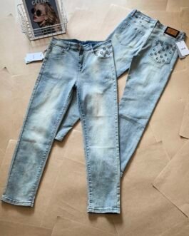 Jean Dior délavé avec poches logo brodées