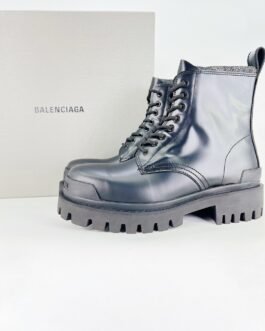 Balenciaga – Bottines Lace-Up à Semelle Épaisse