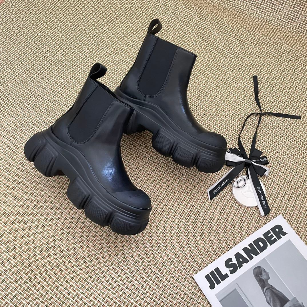 Alexander Wang – Bottines Chunky Chelsea à semelle massive – Image 3
