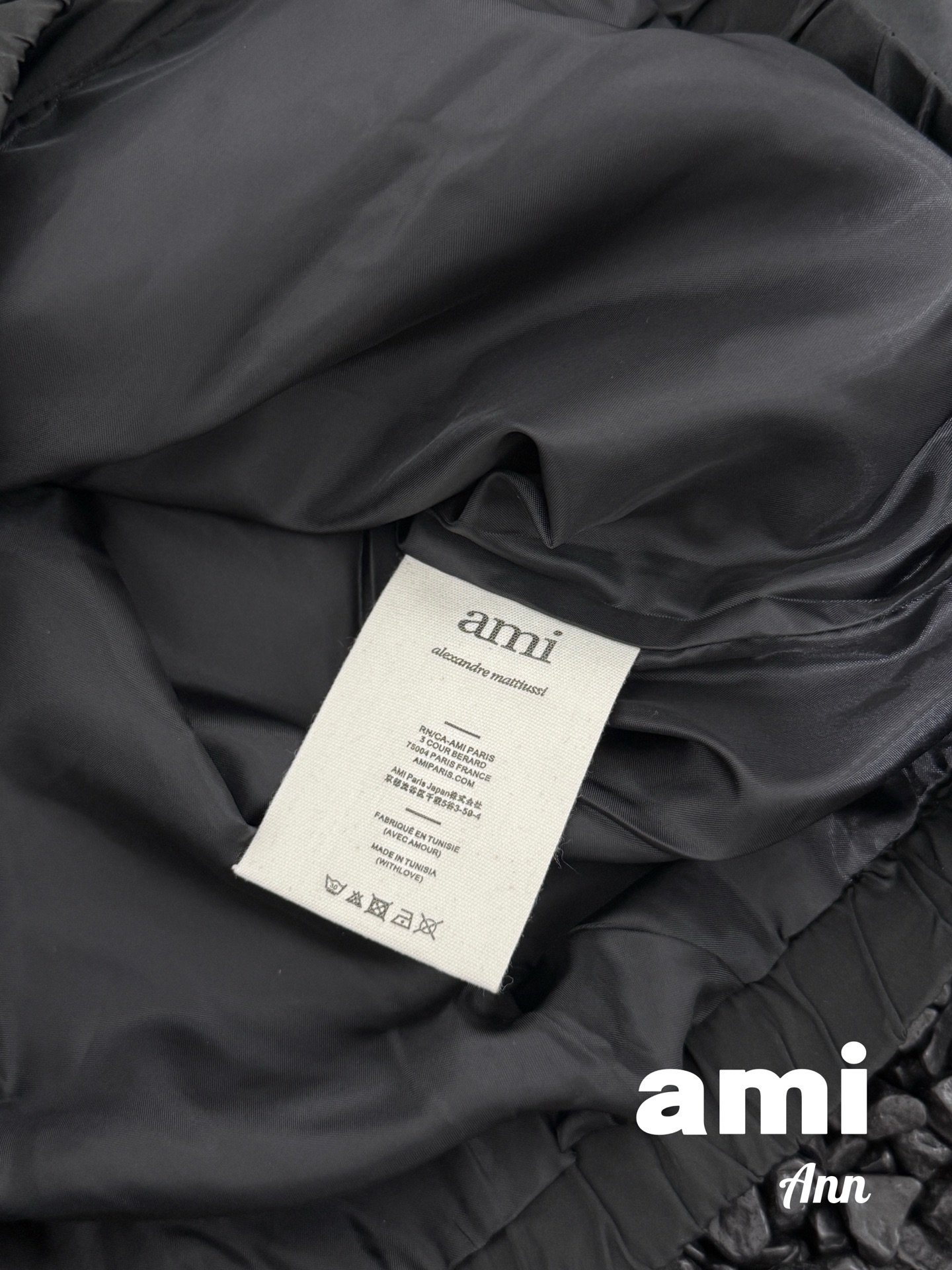 Veste Ami de Cœur – Coupe classique noire avec logo brodé rouge – Image 11