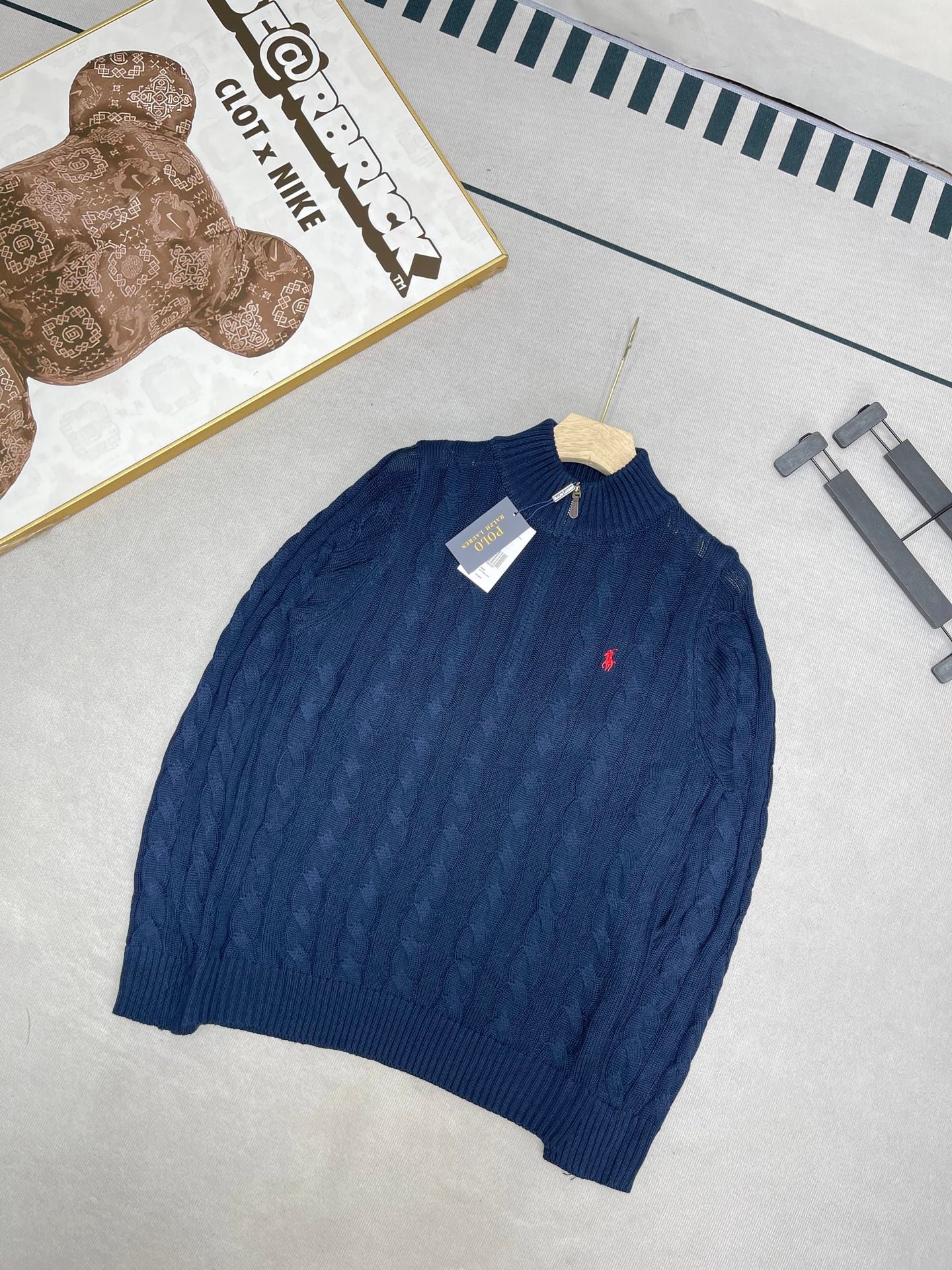 Pull col roulé Polo Ralph Lauren Homme | Maille torsadée élégante | Noir hiver 2025 – Image 5