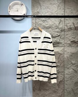 Cardigan rayé Margiela – design chic et moderne