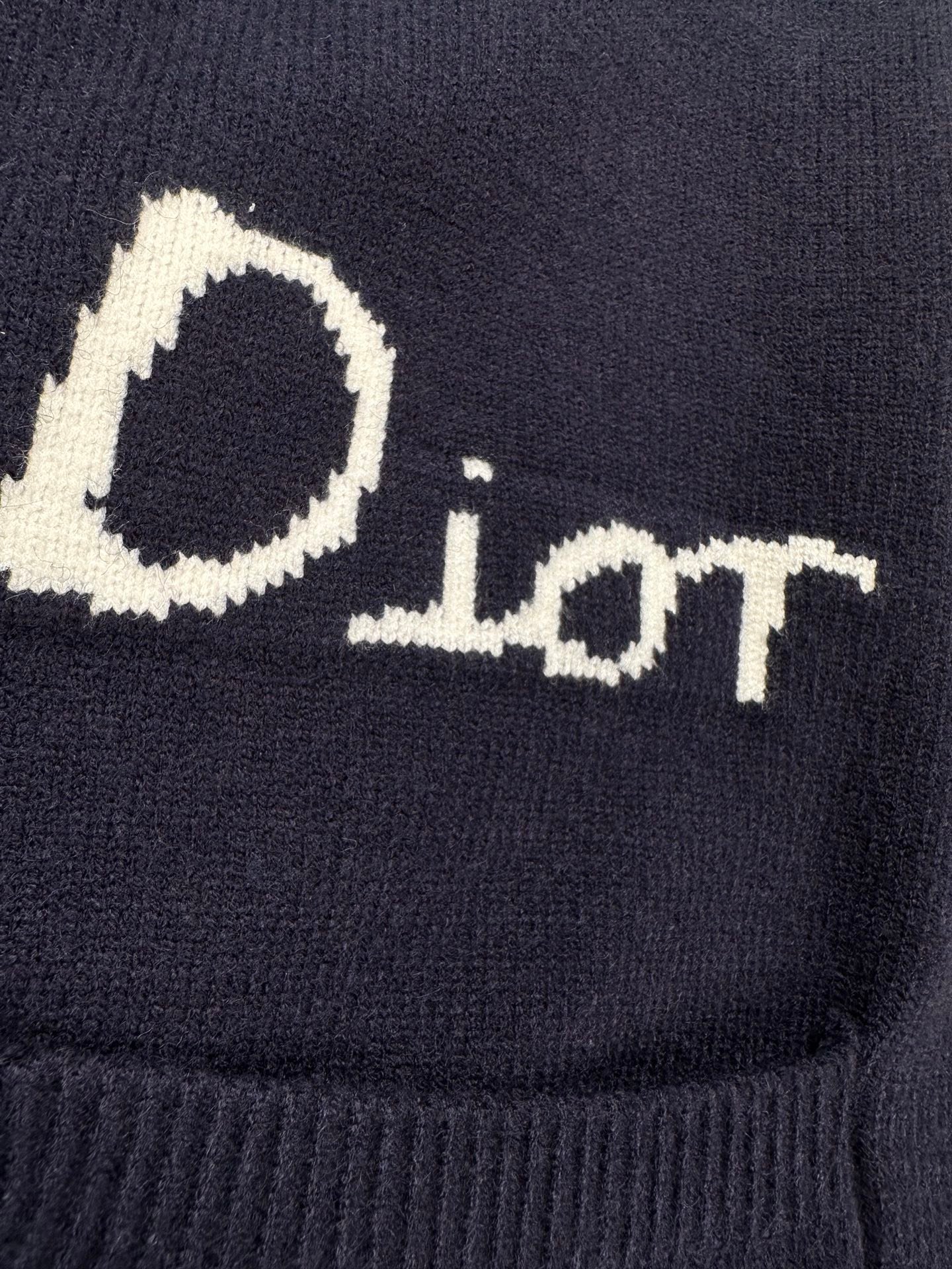 Cardigan Dior en Laine Navy – "For My Real Friends" – Logo Brodé – Image 9