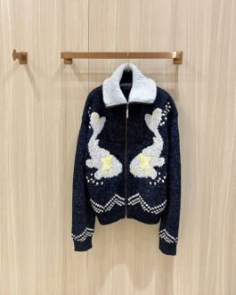 Pull zippé Louis Vuitton noir et gris – Motif lapins brodés et col montant contrastant