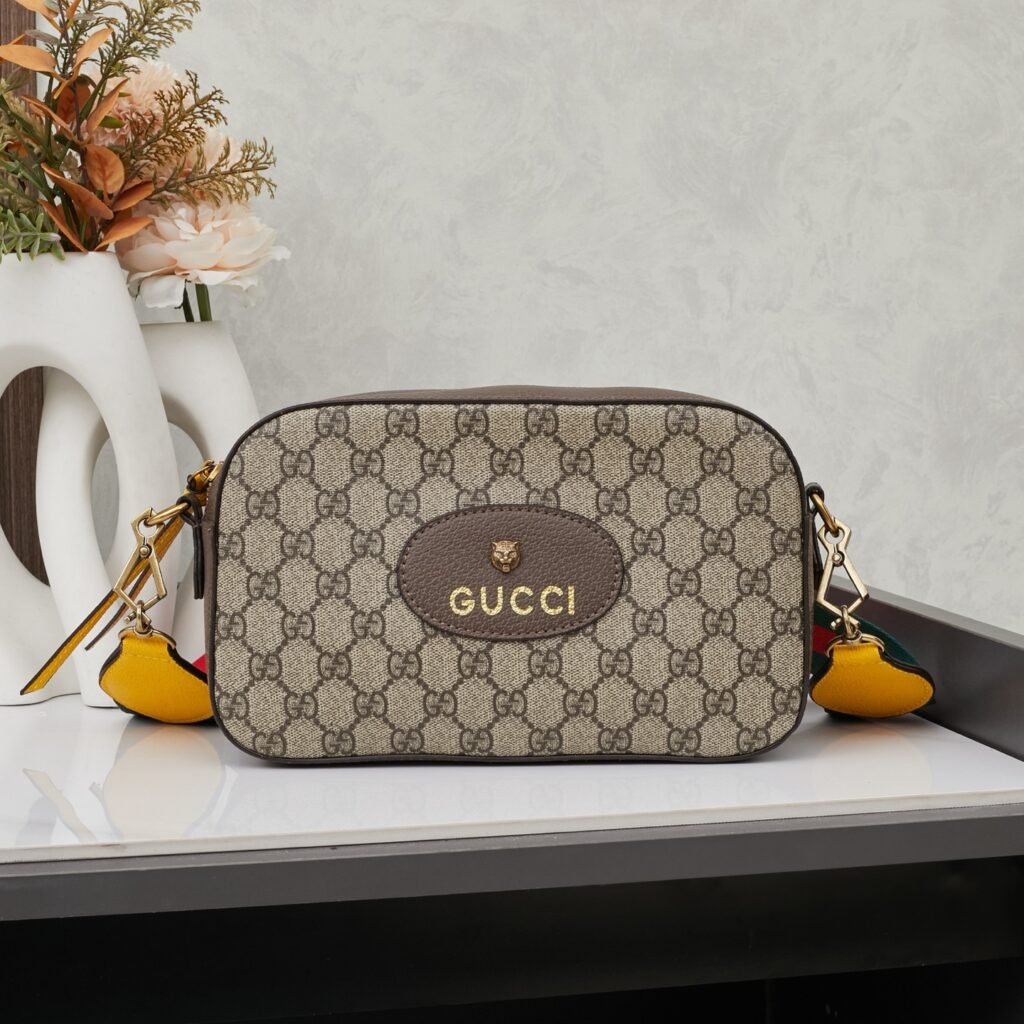 Sacoche Gucci Ophidia GG Supreme beige et marron