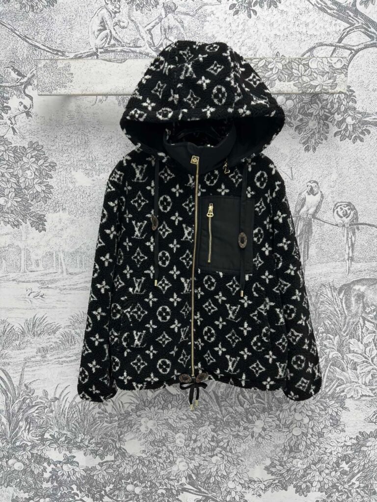 Veste Louis Vuitton Monogram Sherpa – Design chaud et luxueux