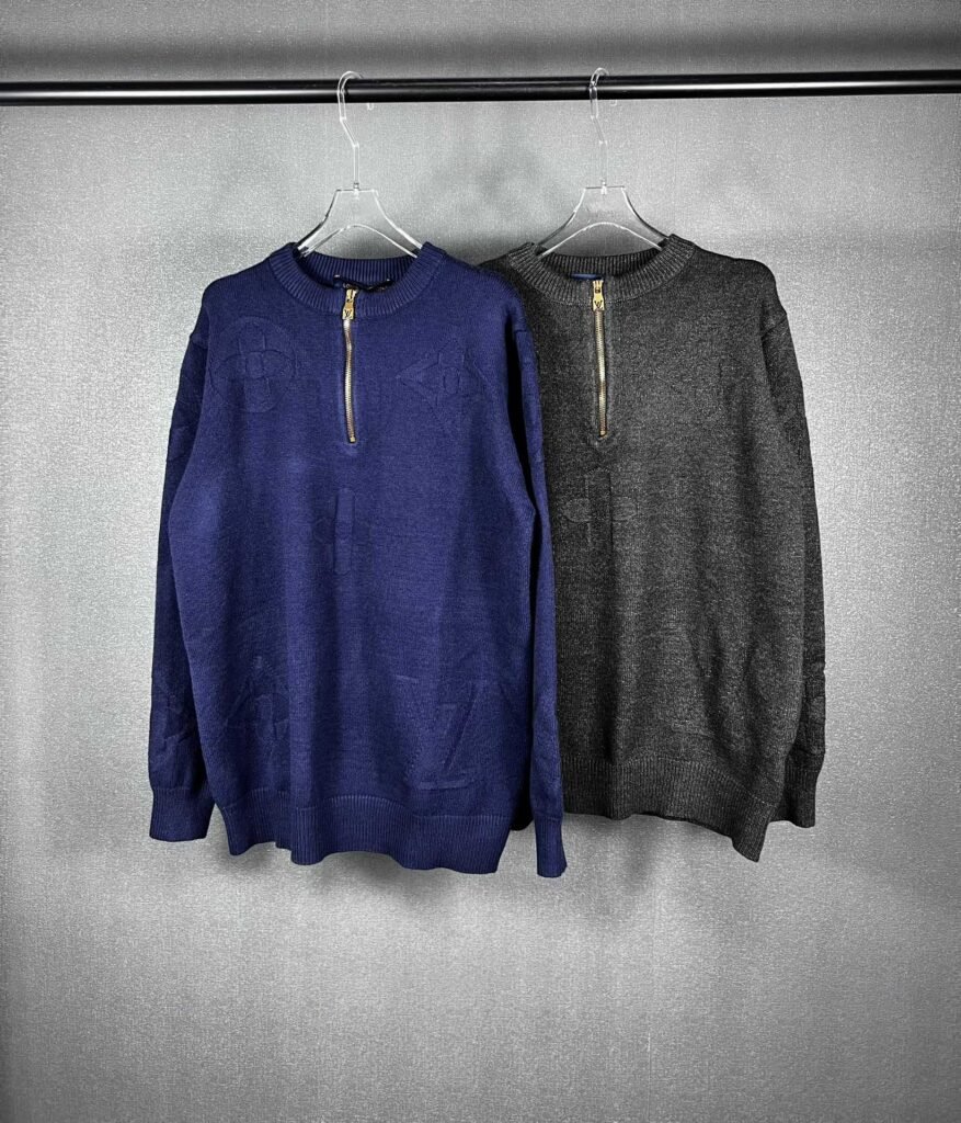 Pull Louis Vuitton à demi-fermeture zippée en laine – Monogramme ton sur ton