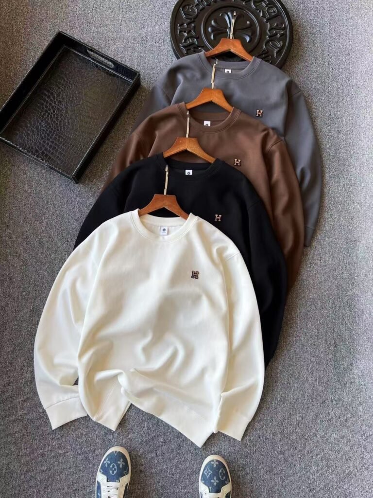 Pull Hermès brodé H en coton premium