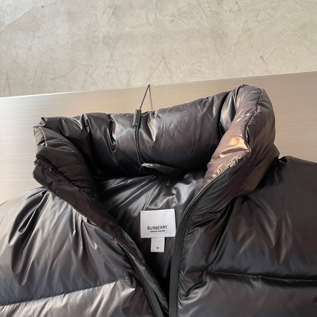 Doudoune matelassée Burberry noire – Logo Equestrian – Image 3