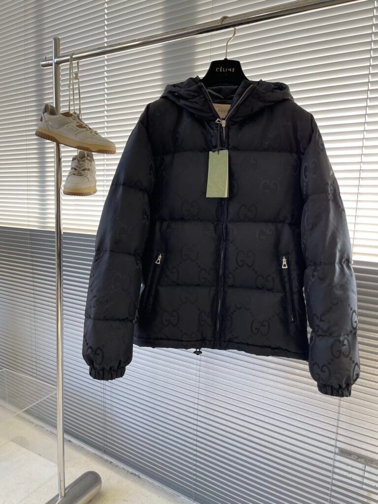 Doudoune Gucci noire – Monogramme GG