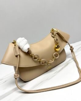 Sac à bandoulière beige LOEWE avec chaîne dorée – cuir lisse
