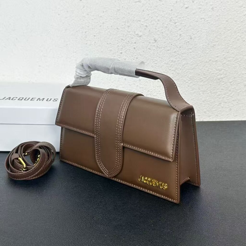 Sac Jacquemus – Modèle Chiquito – Cuir Luxe – Plusieurs Coloris