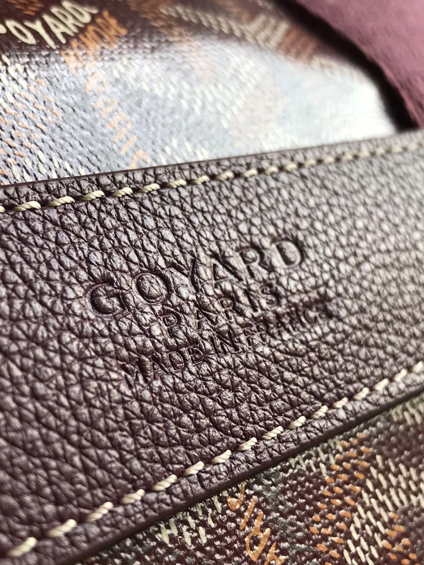 Sac de Sport Goyard Barrel 40 Marron en Toile Résistante et Élégante – Image 7