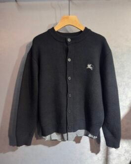 Gilet Burberry Classique Homme – Élégance & Confort en Noir, Gris ou Bleu