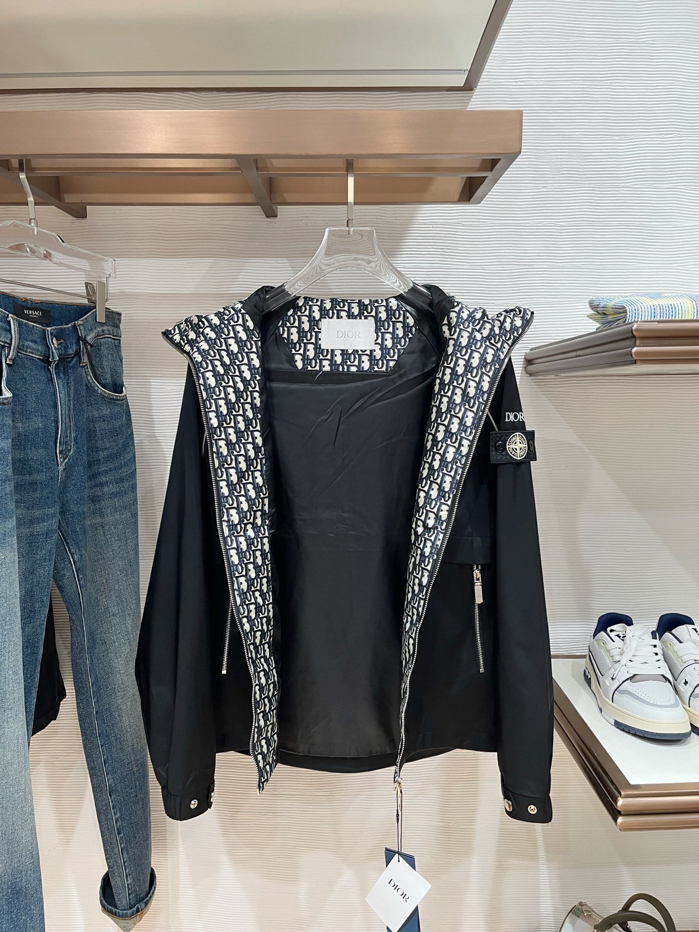 Veste Dior Stone Island Élégance & Durabilité – Taille S à XL – Image 6