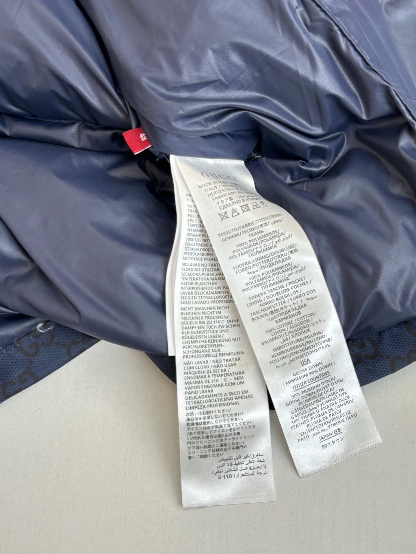 Doudoune Gucci Élégante en Tissu Résistant, Chaleur et Style Luxe – Image 30