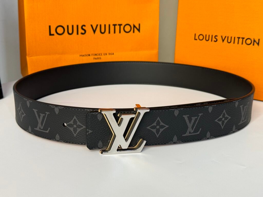 Ceinture Louis Vuitton en cuir noble, élégance et confort raffinés