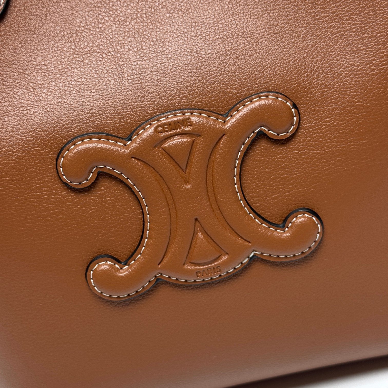 Sac Céline en cuir élégant – Spacieux, Durable et Classique – Image 4