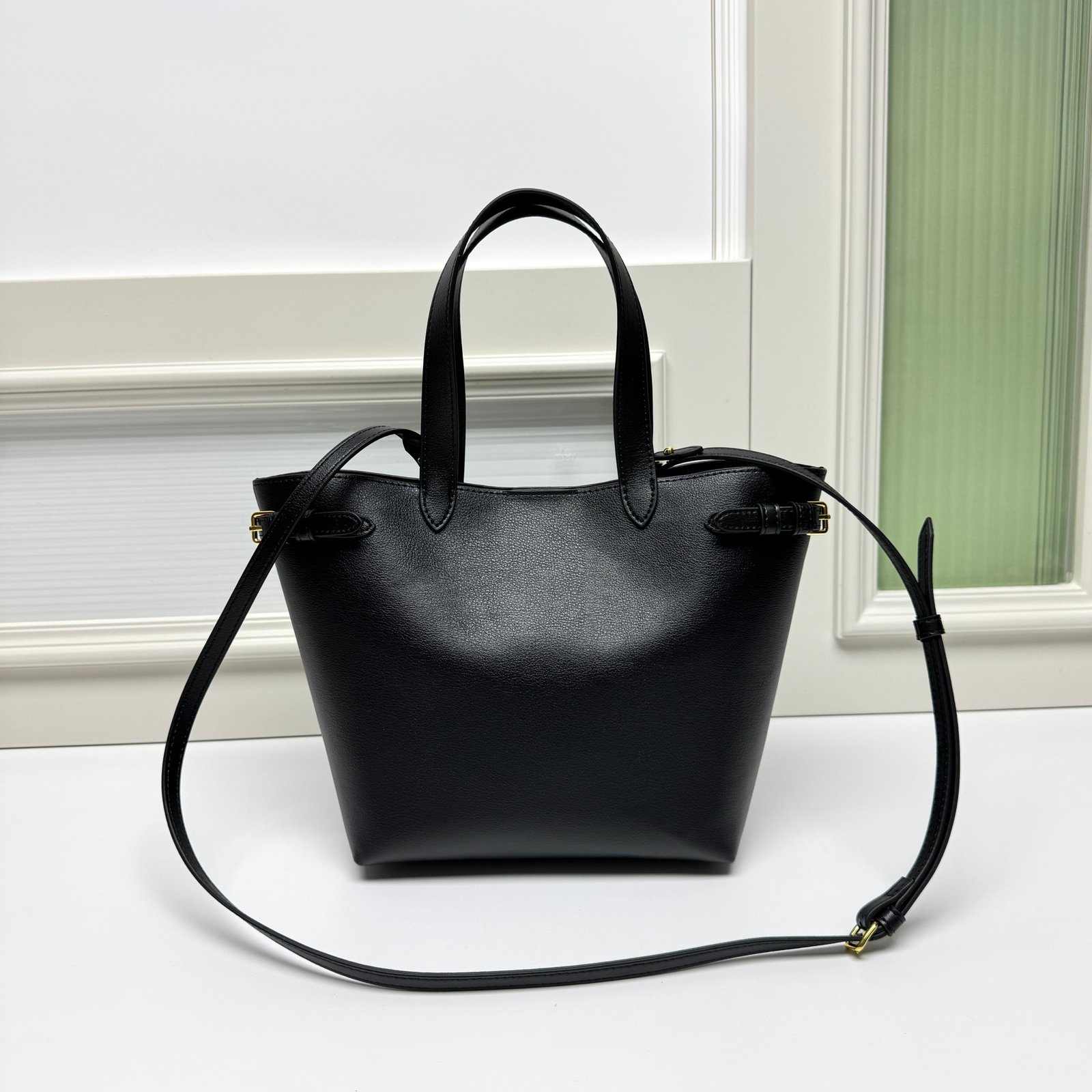 Sac Céline en cuir élégant – Spacieux, Durable et Classique – Image 14