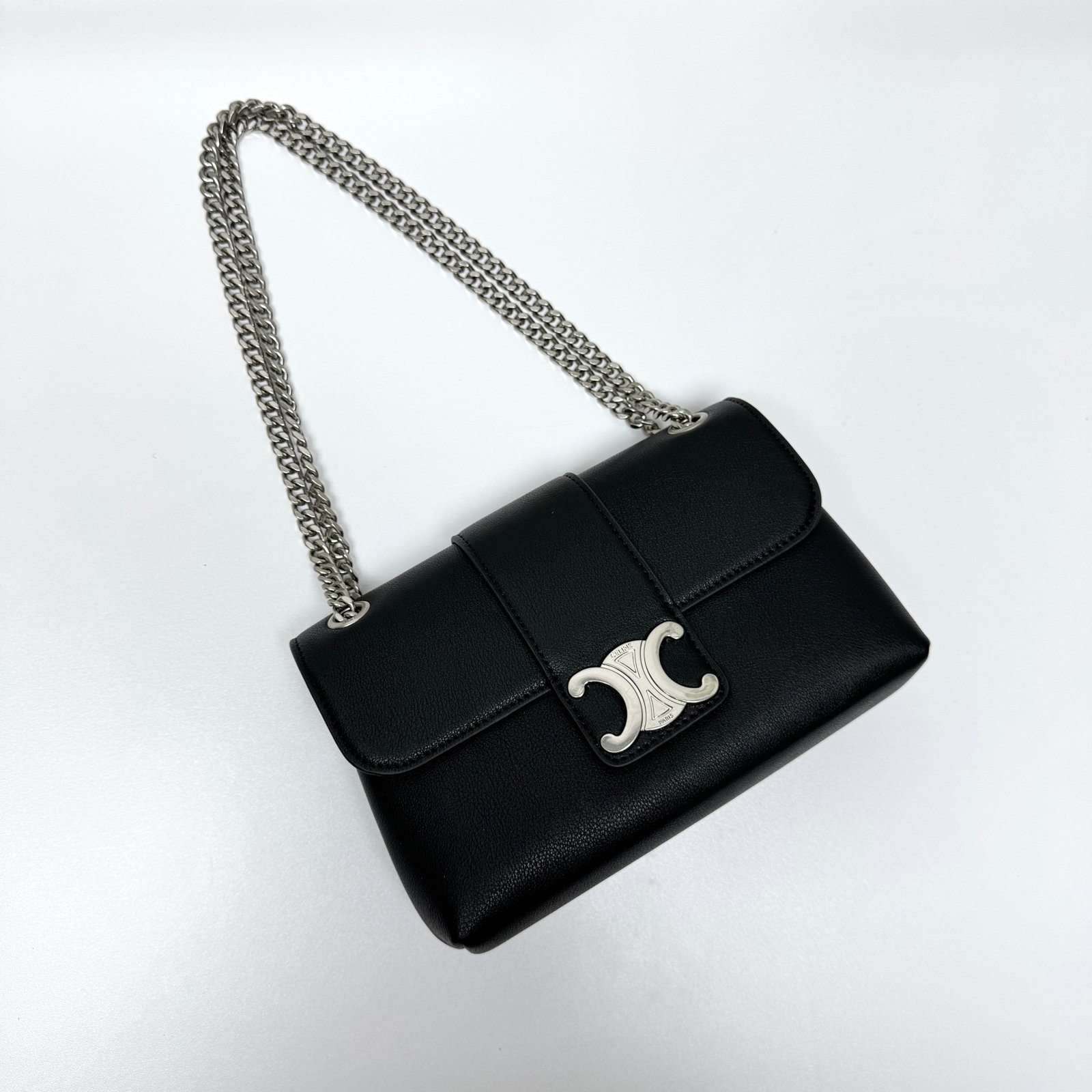 Sac à Main Céline Noir Élégant avec Chaîne Argentée – Style et Praticité – Image 7