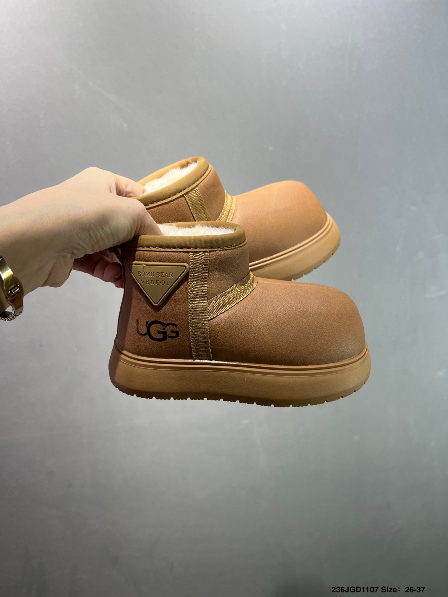 Bottes UGG en cuir élégantes, confort et durabilité, tailles 25-37 – Image 12