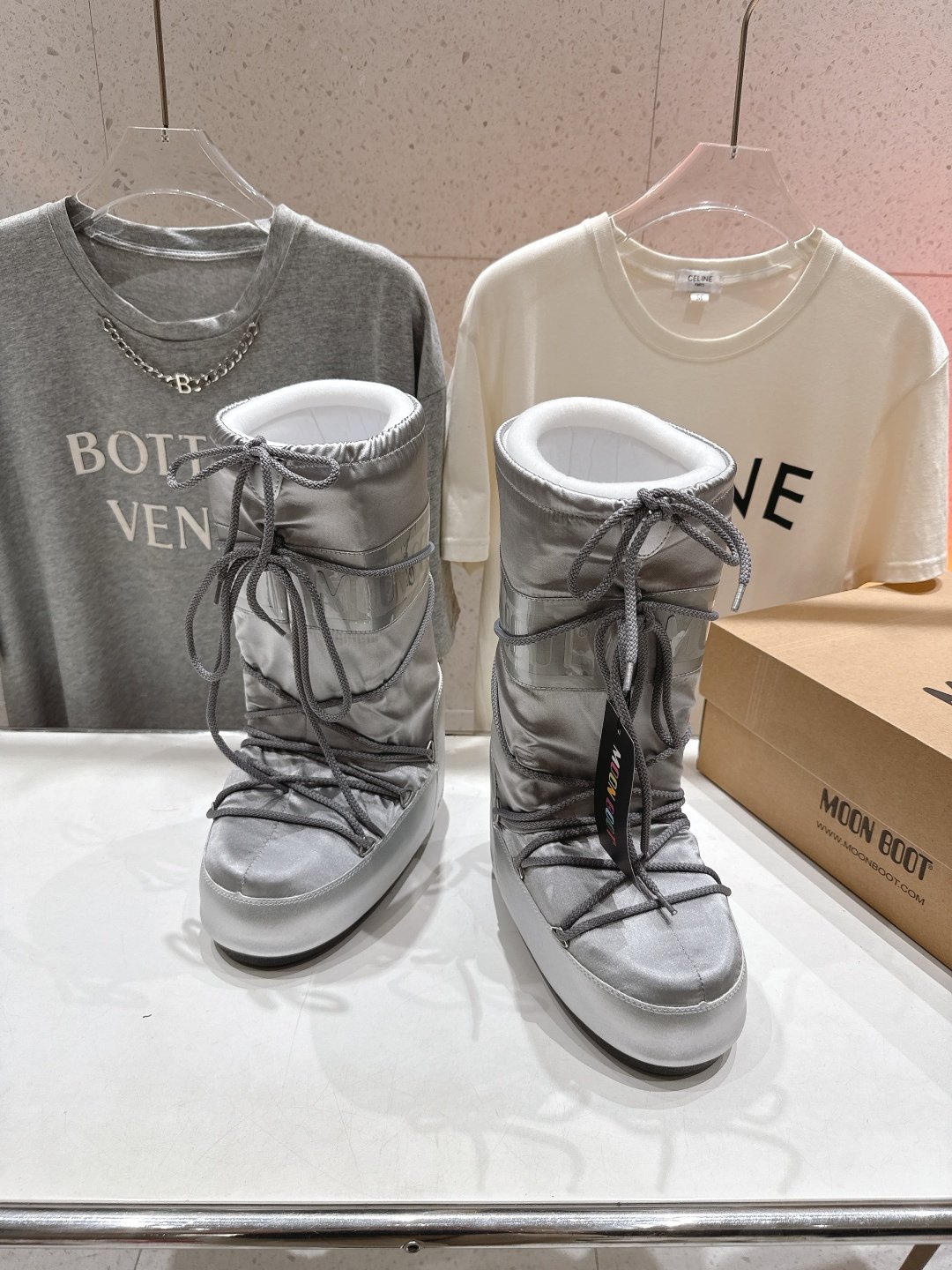 Bottes de neige Moon Boot élégantes, chaudes et antidérapantes – Image 21