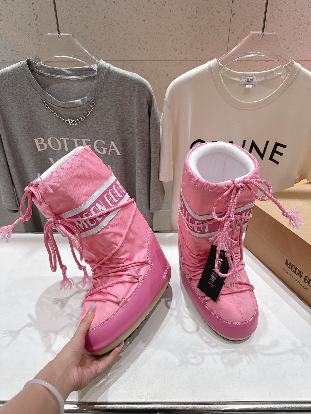 Bottes de neige Moon Boot élégantes, chaudes et antidérapantes – Image 32