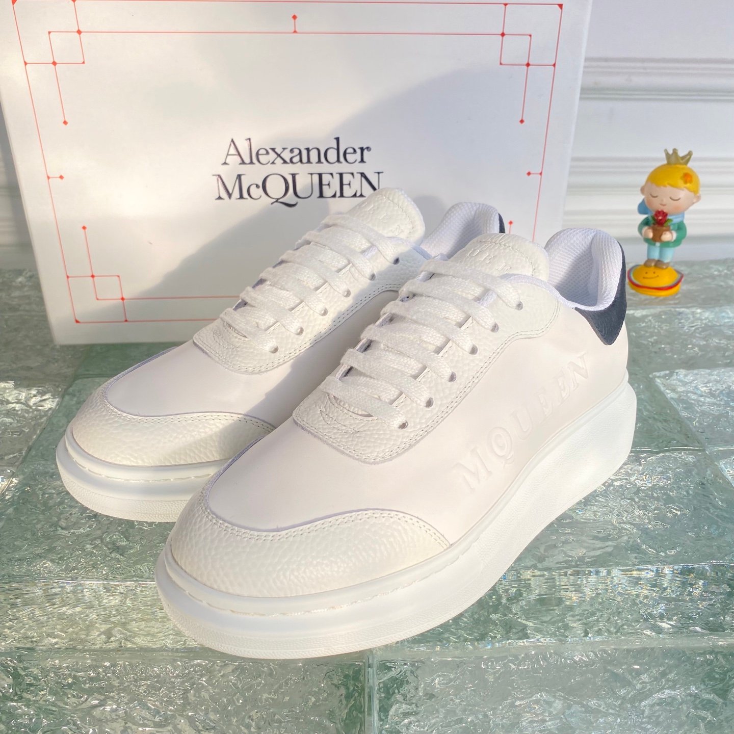 Chaussure Alexander Mc Queen élégance et confort en plusieurs couleurs – Image 9