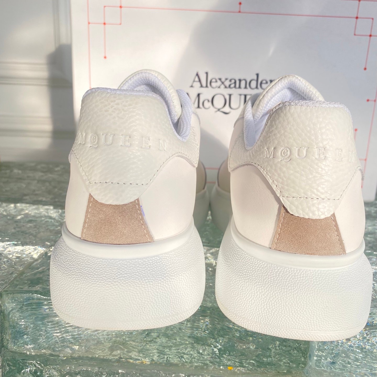 Chaussure Alexander Mc Queen élégance et confort en plusieurs couleurs – Image 12