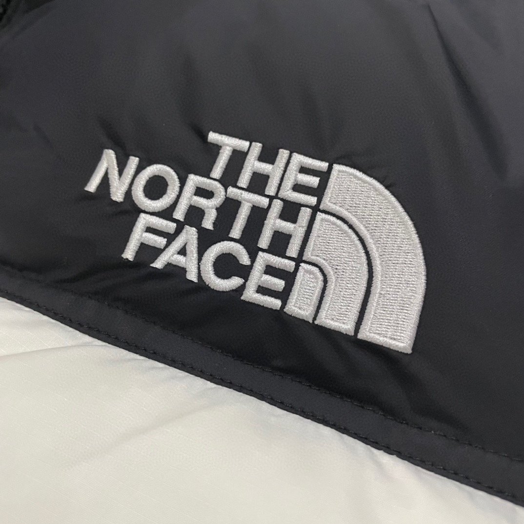 Doudoune North Face légère et chaude pour hiver, style et protection – Image 13