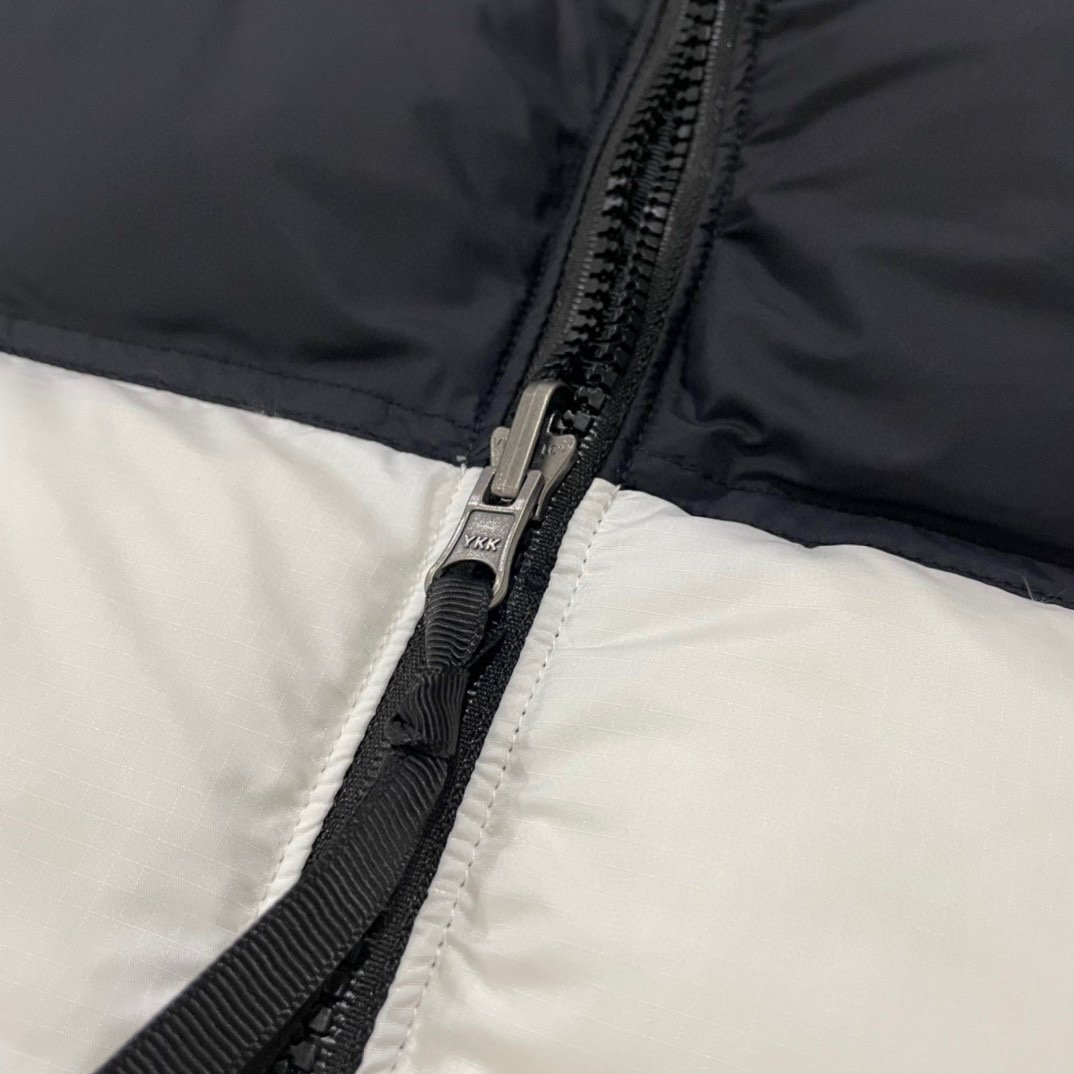 Doudoune North Face légère et chaude pour hiver, style et protection – Image 15