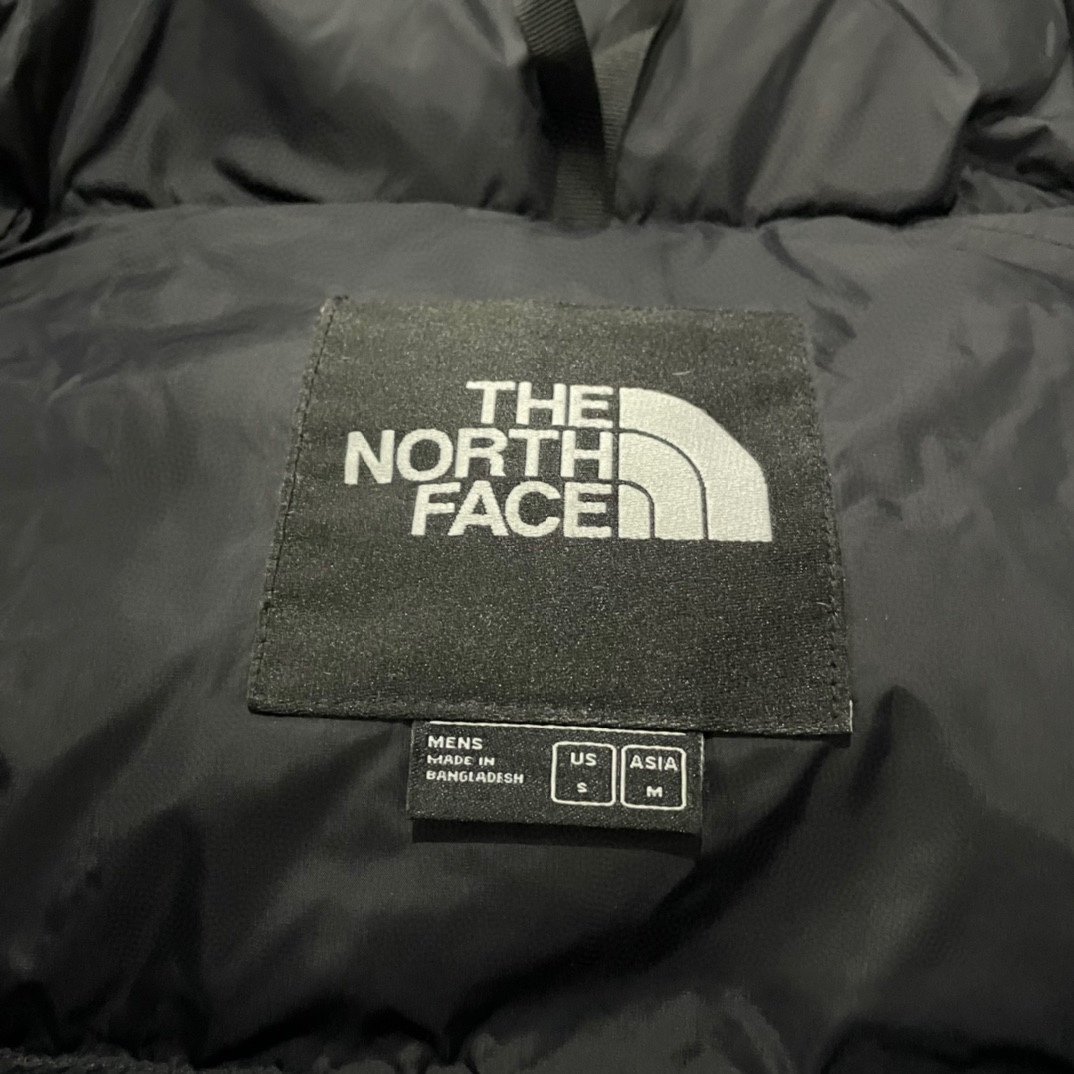 Doudoune North Face légère et chaude pour hiver, style et protection – Image 16