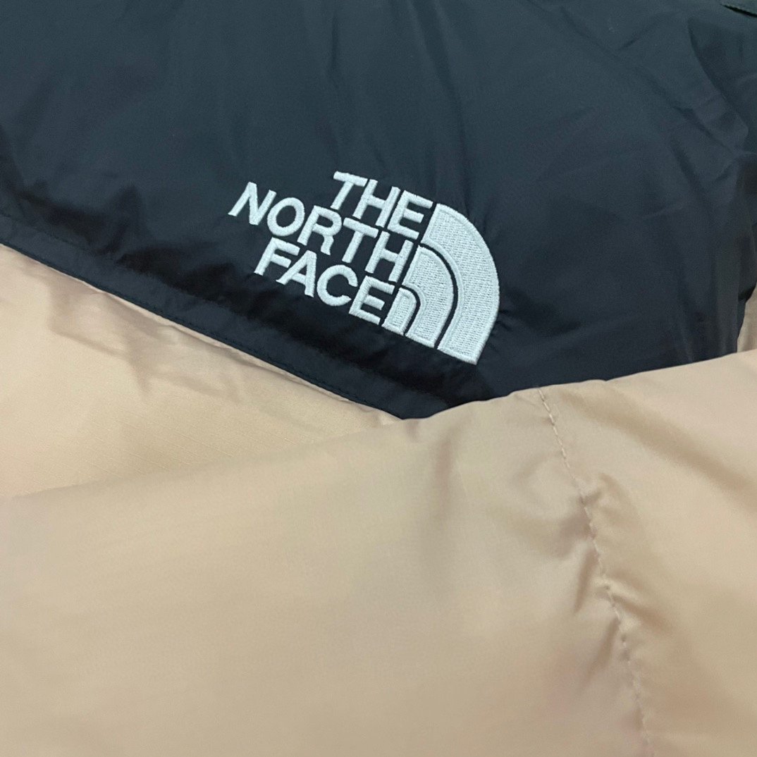 Doudoune North Face légère et chaude pour hiver, style et protection – Image 27