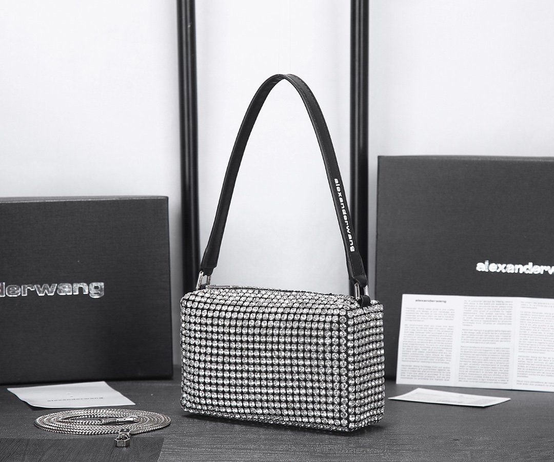 Sac à bandoulière Alexander Wang en strass, chic et tendance