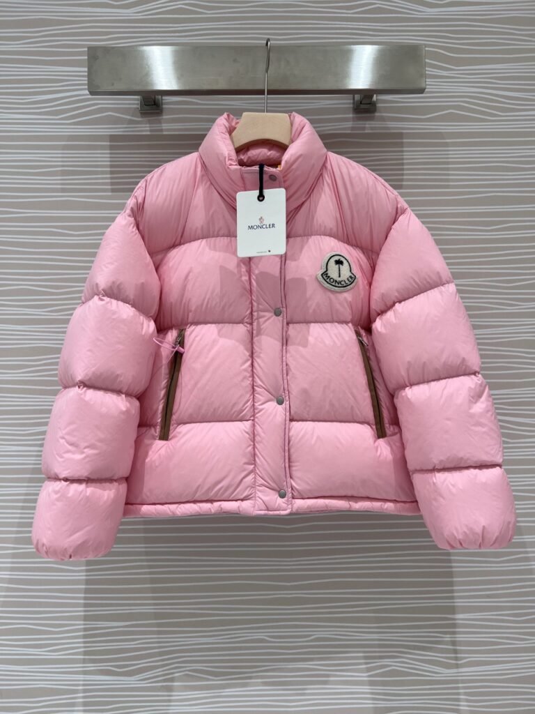 Doudoune Moncler x Palm Angels Rose Orange - Élégance et Performance