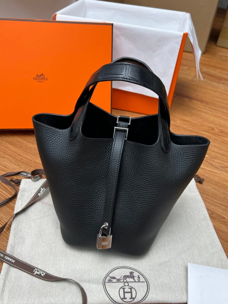 Sac Hermès Picotin Lock 18 en cuir Taurillon Clémence — Élégance & Durabilité