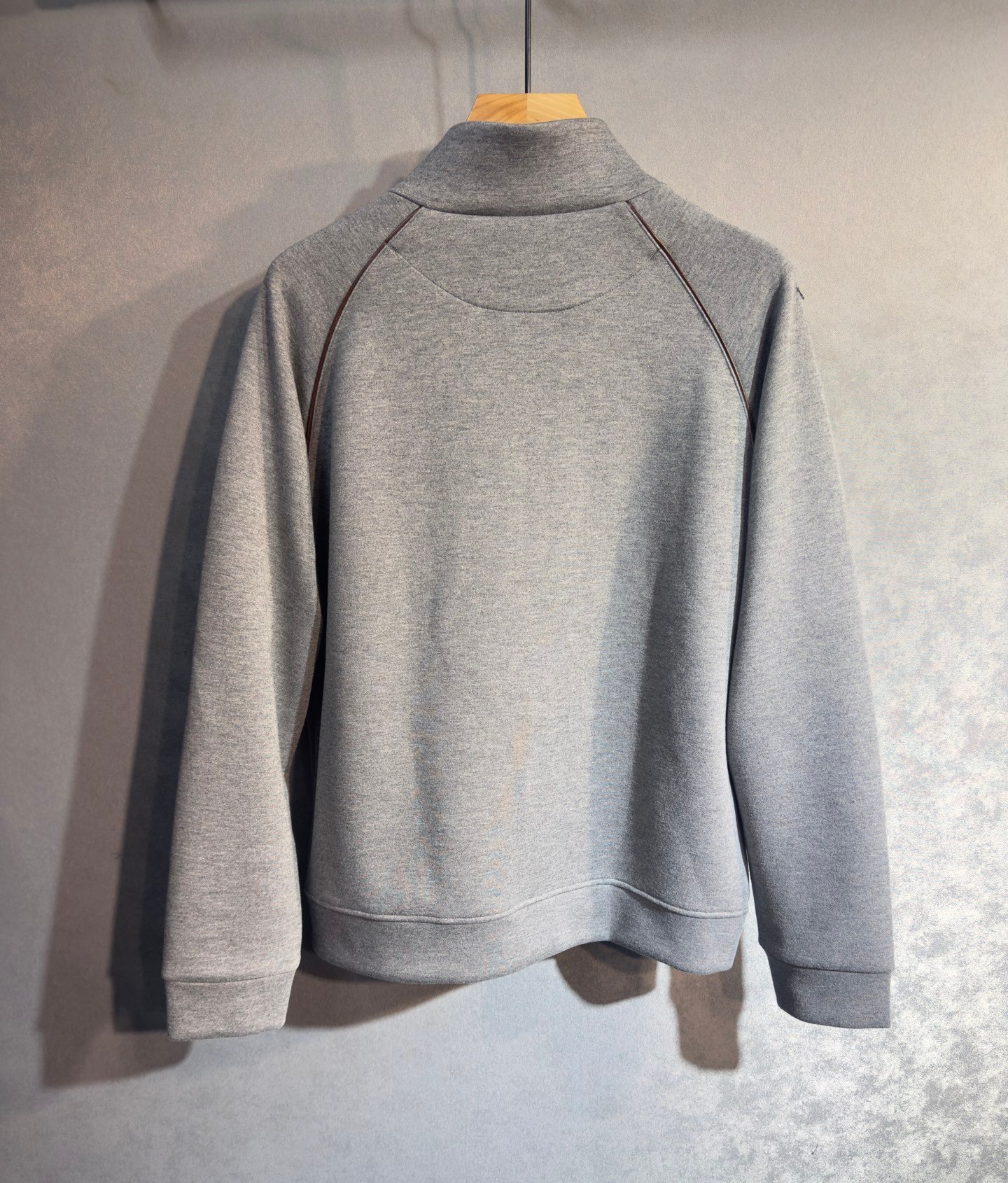 Survêtement Bruno Cuccinelli Élégance & Confort en Taille S-XL – Image 3