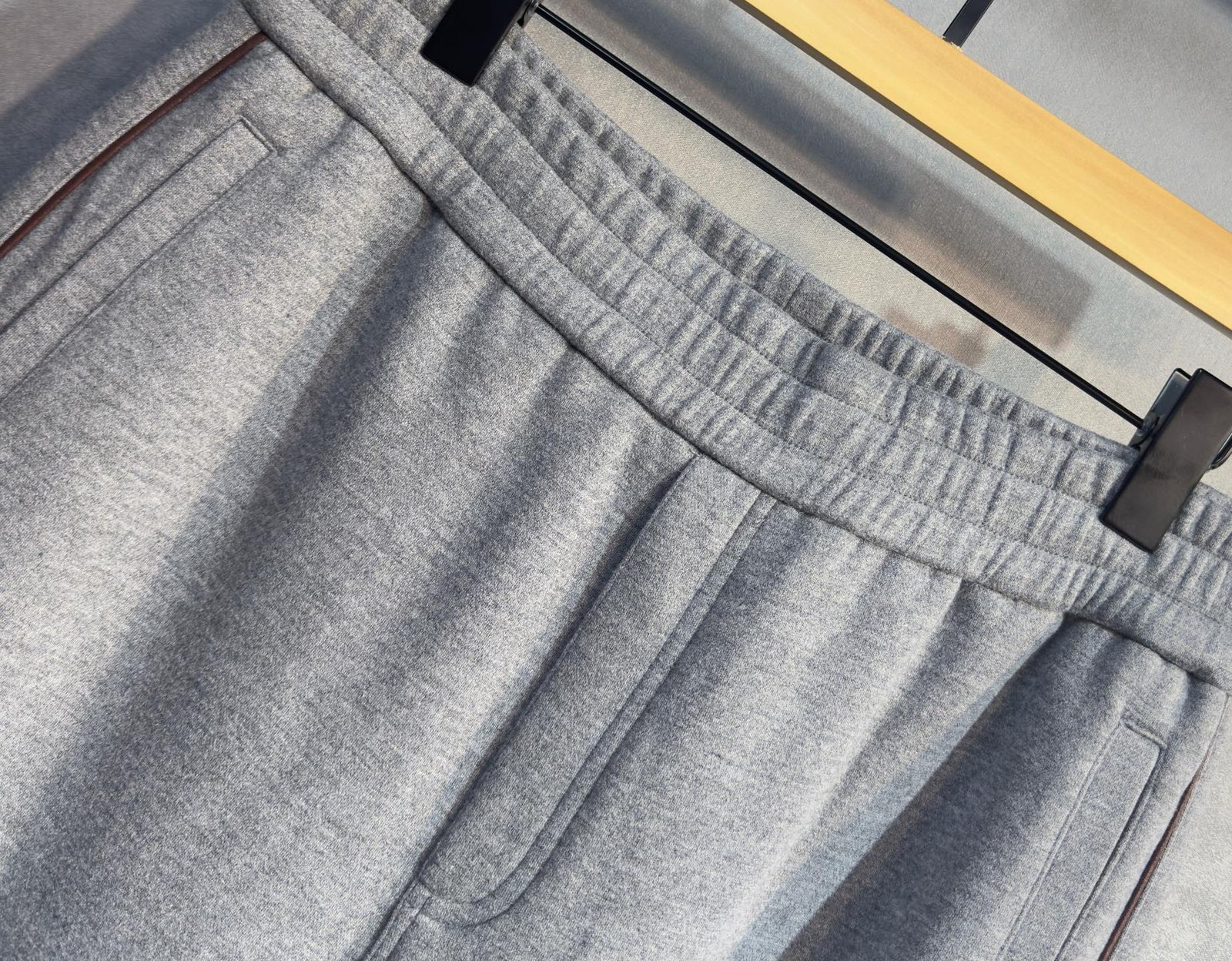 Survêtement Bruno Cuccinelli Élégance & Confort en Taille S-XL – Image 11