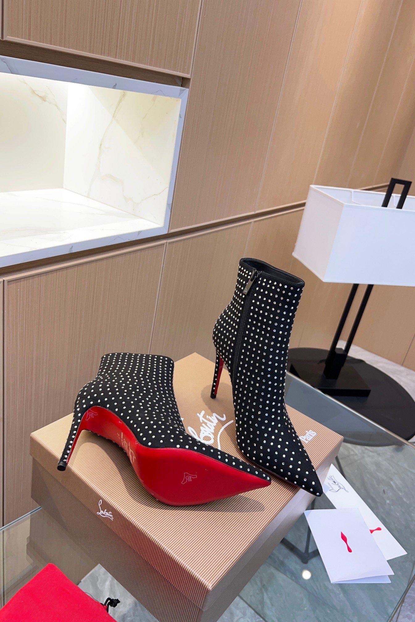 Escarpins Louboutin, confort & élégance pour femmes 36-43 – Image 4