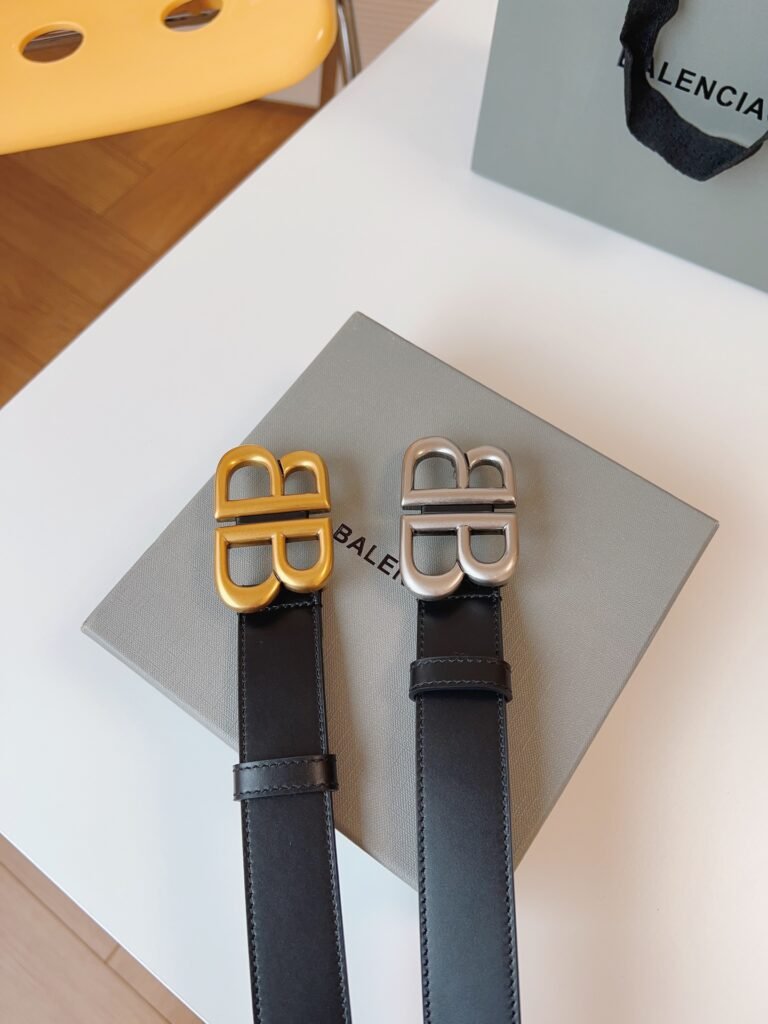 Ceinture Balenciaga double or argent élégance et luxe
