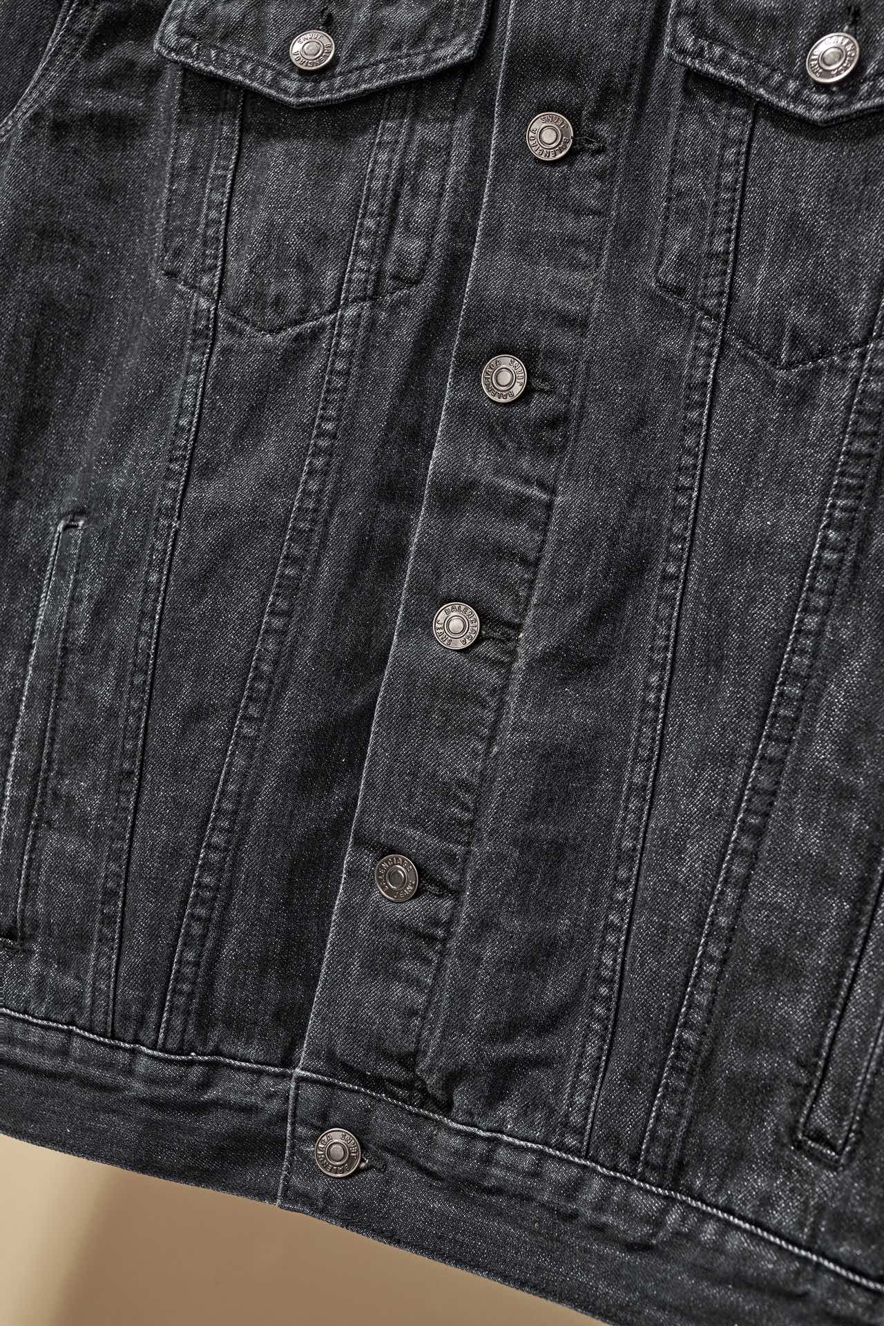 Veste en Jean Balenciaga Homme – Élégance Durable et Confort Optimal – Image 5
