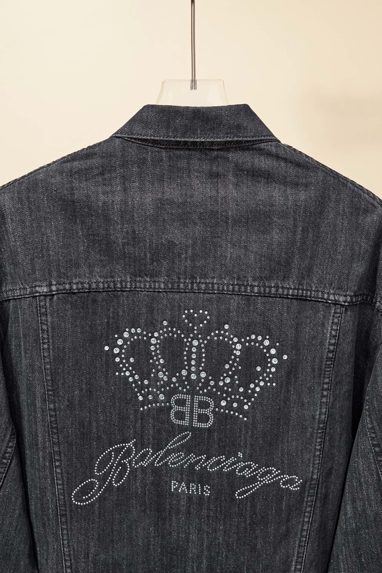 Veste en Jean Balenciaga Homme – Élégance Durable et Confort Optimal – Image 14