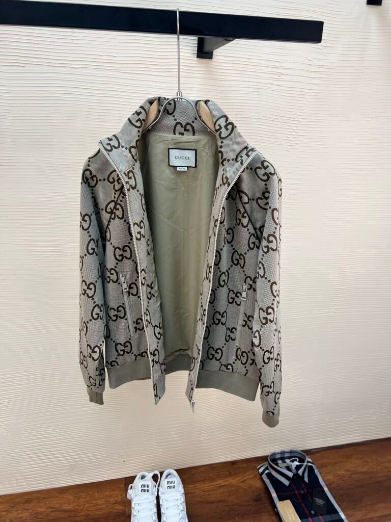 Veste Gucci Élégante en Coupe Régulière - Style Sophistiqué et Confort