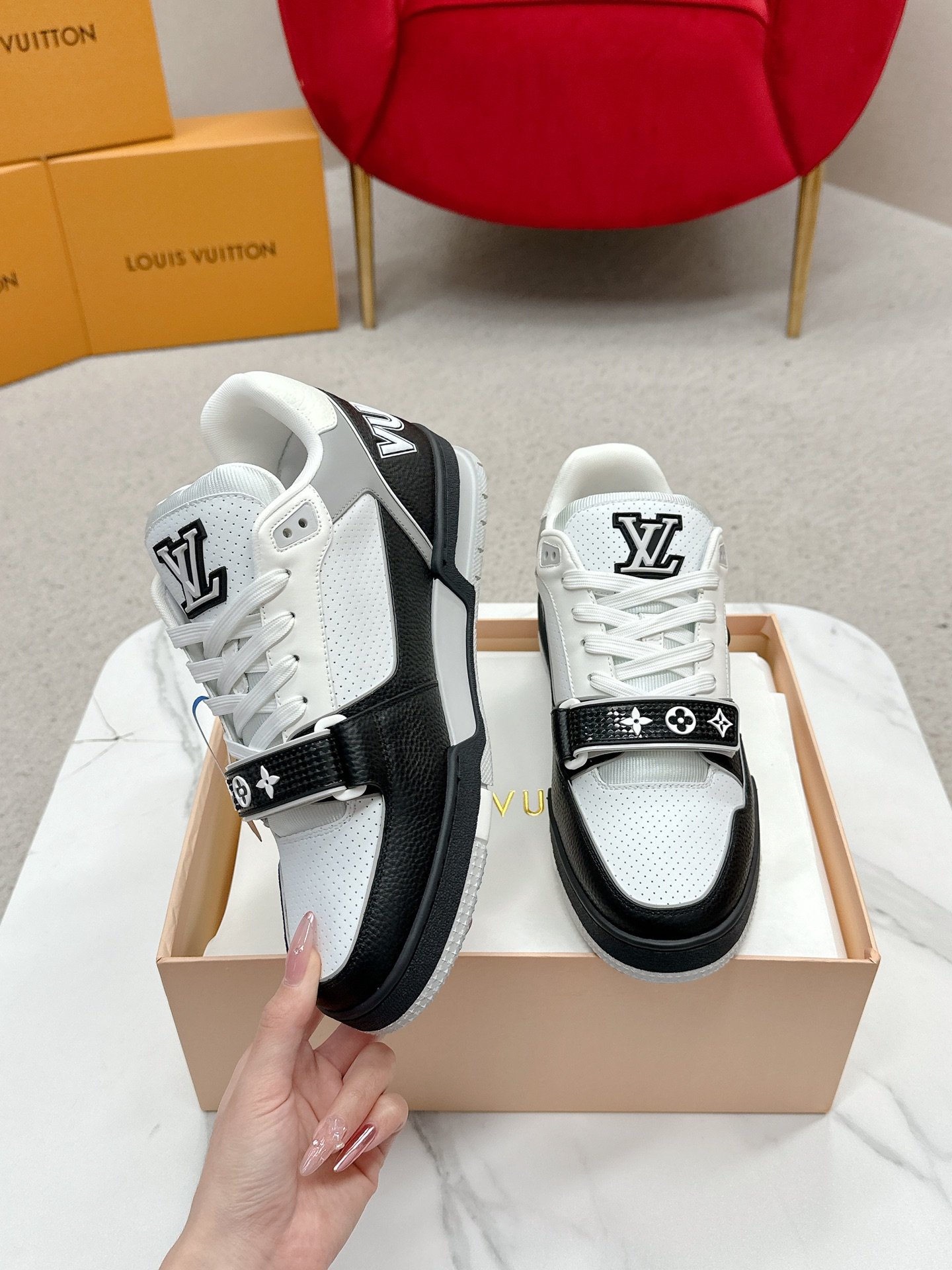 Sneaker Louis Vuitton Trainer 2025 – Élégance et Confort Premium – Image 30