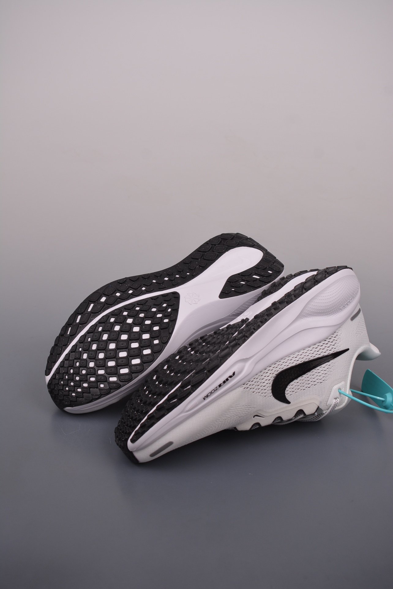 Basket Air Zoom Pegasus 4 Running Léger, Confort & Style – Image 3