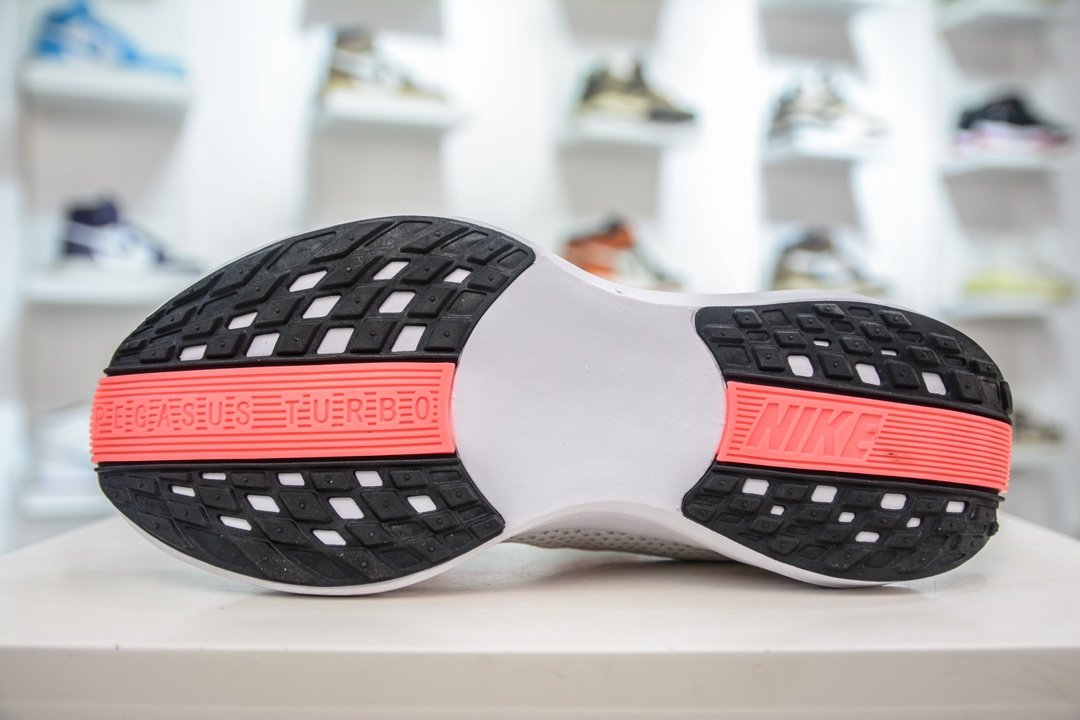 Chaussures de running Nike Air Zoom Pegasus 35 confort et performance – Image 6