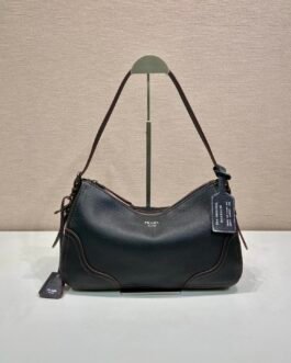 Sac à bandoulière en cuir Prada Aimée – Élégance durable et luxe sophistiqué
