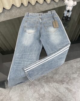 Jeans oversize à bandes Balenciaga/Adidas - Style urbain et confortable