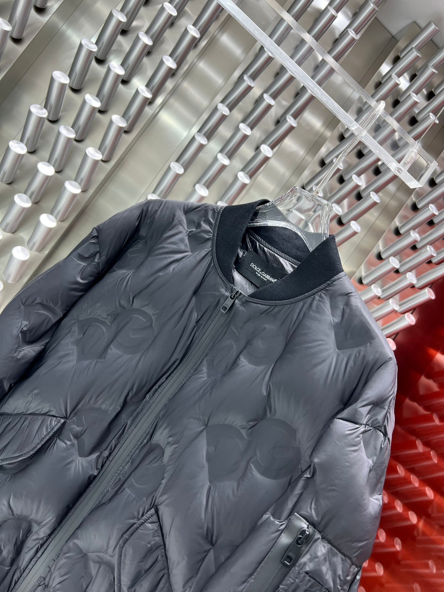 Doudoune Dolce & Gabbana Bomber Matelassé Logo Embossé Noir – Image 3